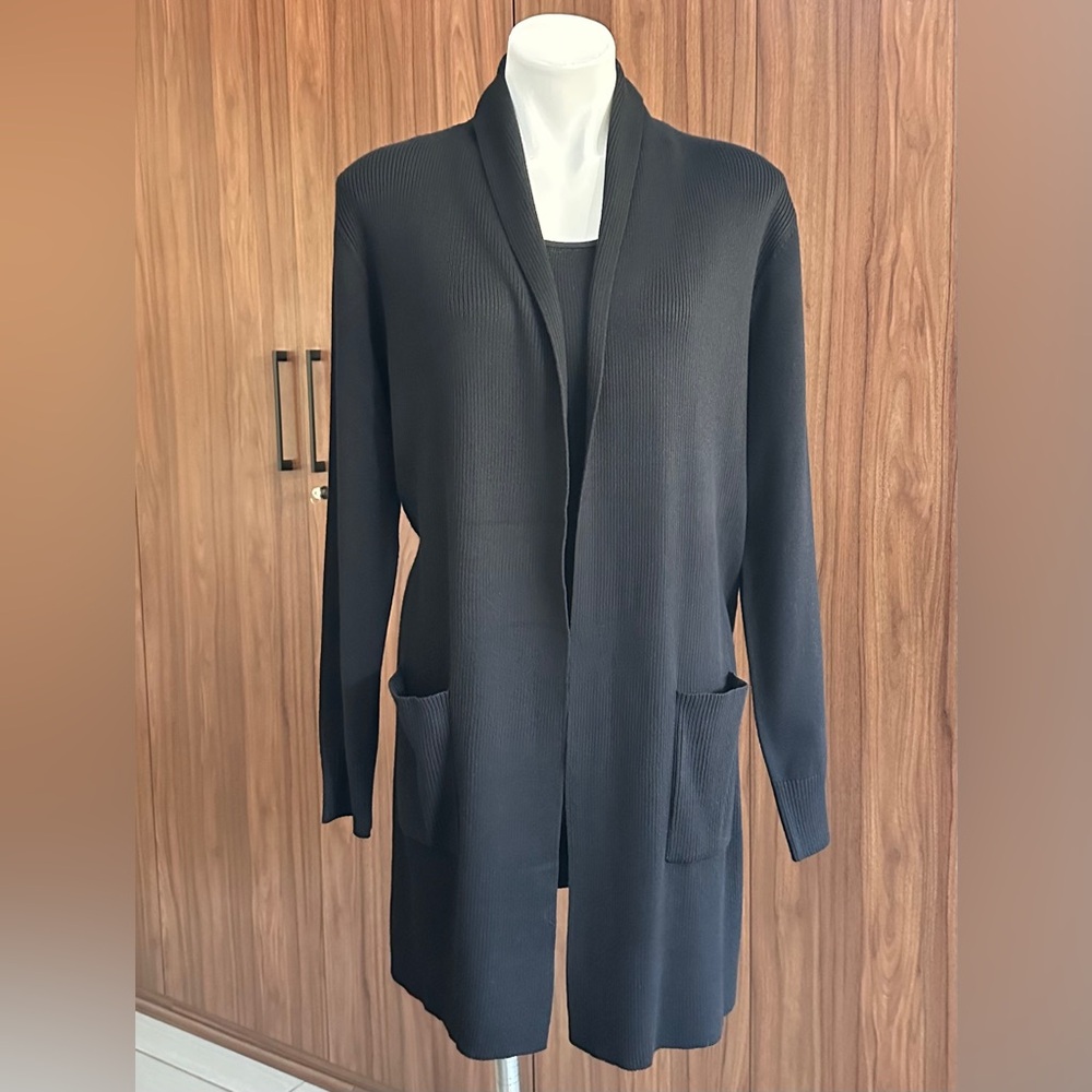 Black Open Front Women’s Cardigan size LARGE